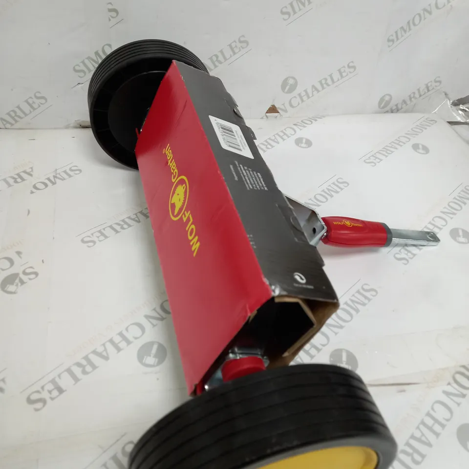 WOLF ROLLER MOSS REMOVAL RAKE