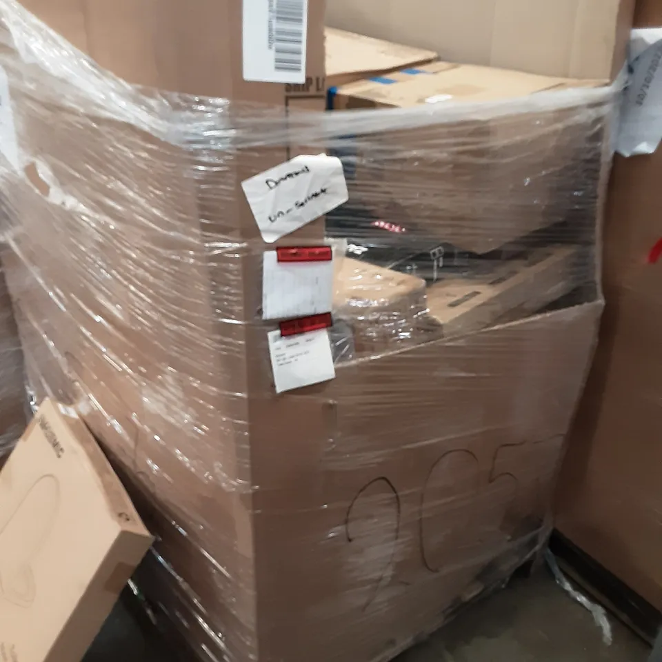 PALLET OF ASSORTED PRODUCTS INCLUDING STOREMIC TOILET SEAT, COSTWAY, MOOLAN MULTI-FUNCTION STEAM MOP, WOODEN SLANT BOARD, HOMIDEC, VACMASTER