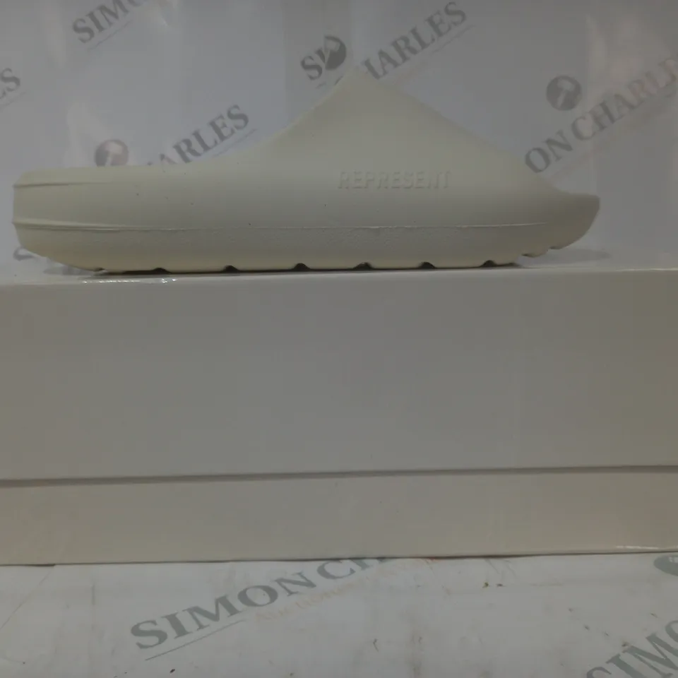 BOXED PAIR OF REPRESENT SLIDERS IN OFF WHITE UK SIZE 8