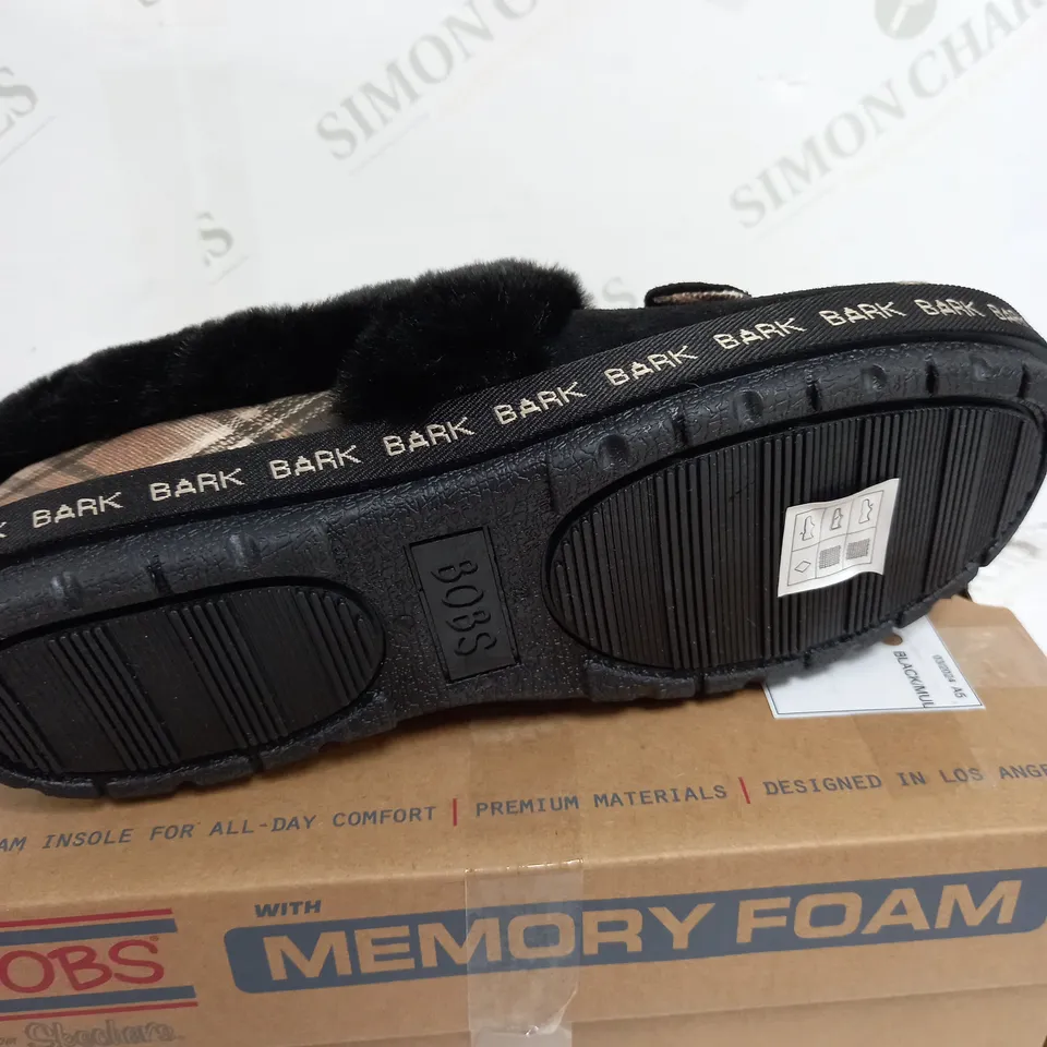 SKECHERS DOG COZEE ANIMAL SLIPPERS IN BLACK - UK 5
