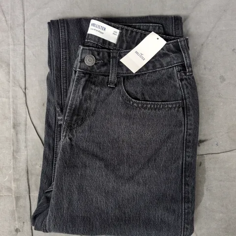 HOLLISTER LOW-RISE BAGGY JEANS IN BLACK SIZE 24 SHORT