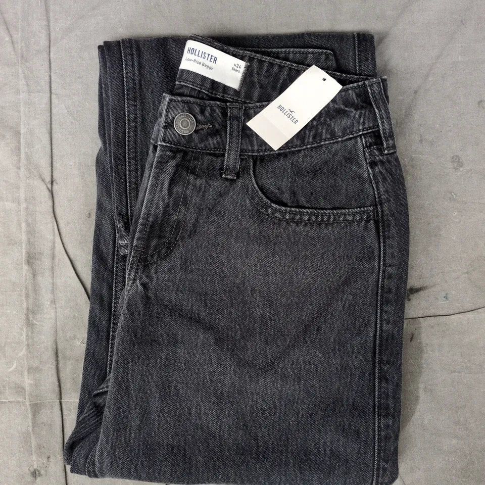 HOLLISTER LOW-RISE BAGGY JEANS IN BLACK SIZE 24 SHORT