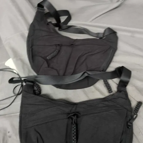 BLACK CROSSBODY BAG WITH ZIP POCKETS 2 PACK