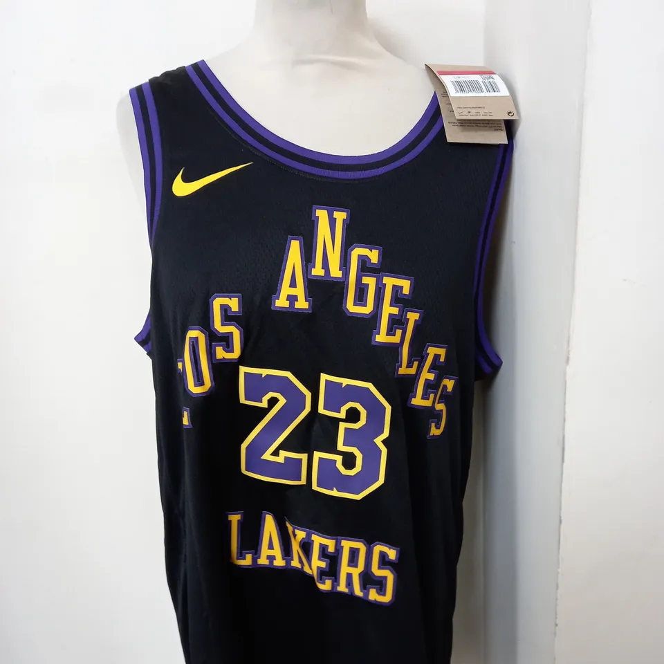 LA LAKERS BASKETBALL JERSEY SIZE L