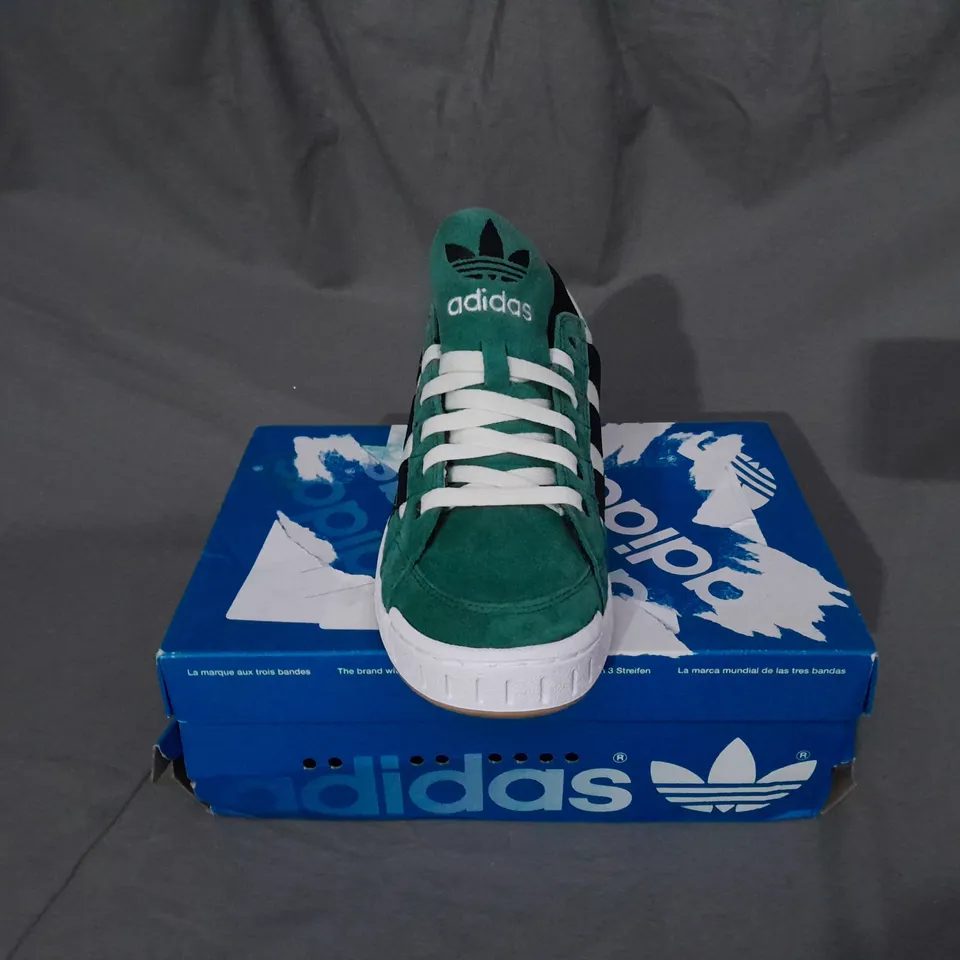 BOXED PAIR OF ADIDAS LWST SHOES SIZE 5.5