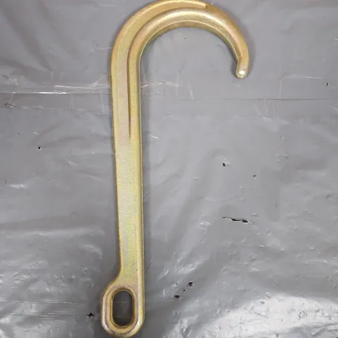 CURVED J-HOOK TOOL WITH OVAL EYELET
