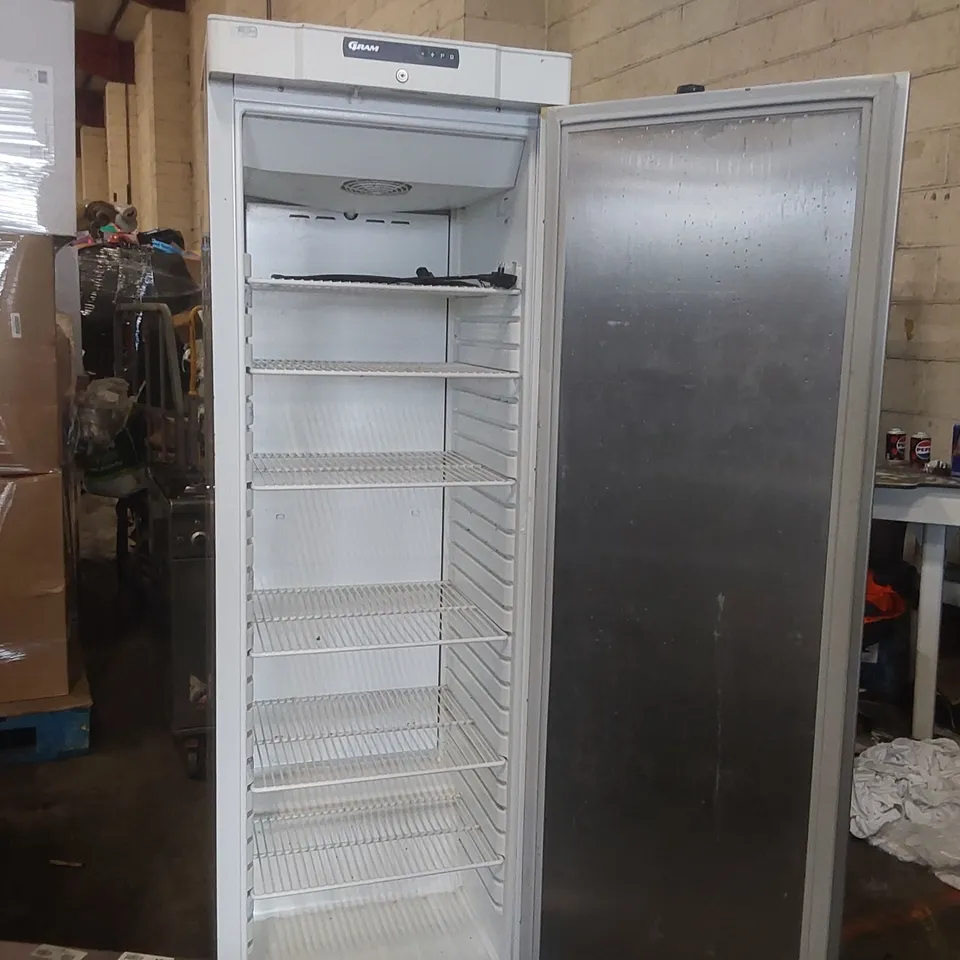 GRAM COMPACT F410 LG C 6W LIGHT DUTY 346 LTR UPRIGHT SINGLE DOOR WHITE FREEZER