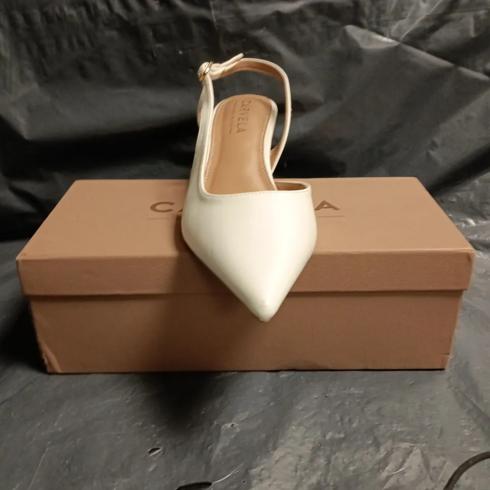 CARVELA CREAM SLINGBACK PUMPS, POINTED TOE, LEATHER SIZE EU 38