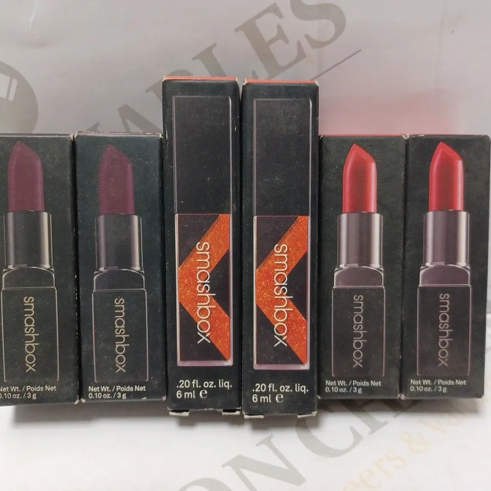 LOT OF 6 ASSORTED SMASHBOX PRODUCTS TO INCLUDE PLUM ROLE MATTE LIPSTICK, ORANGE CRUSH LIP LACQUER, LEGENDARY LIPSTICK