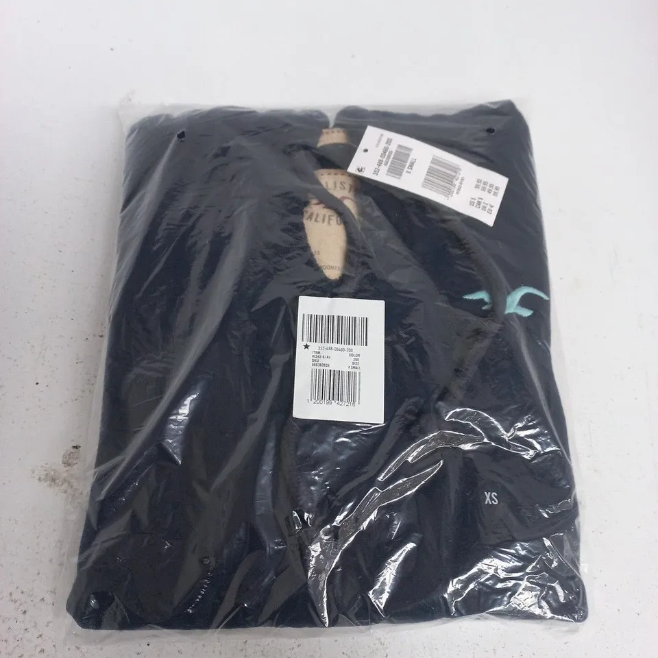 BAGGED HOLLISTER FEEL GOOD ICON HOODIE IN NAVY - XSMALL