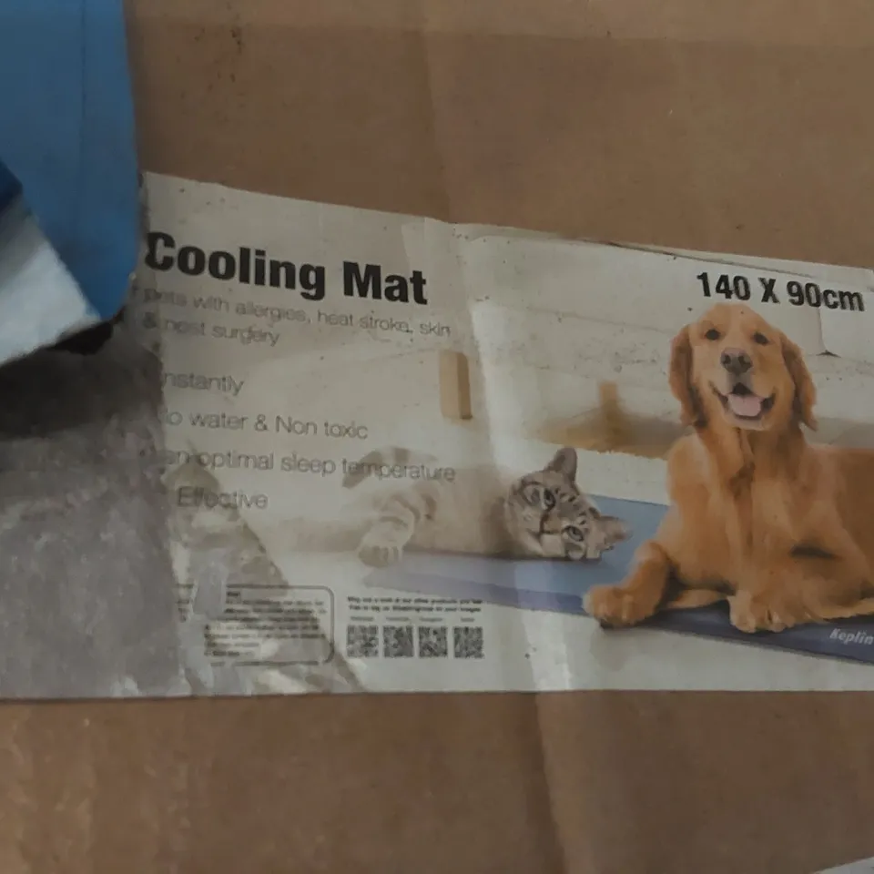 LOT OF 2X BOXED KEPLIN PET COOLING MATS