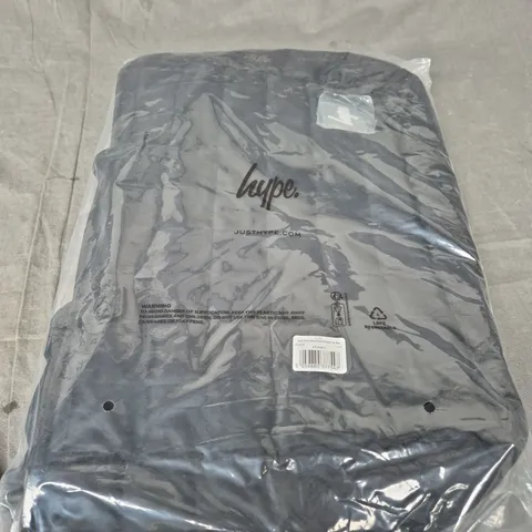 HYPE UNISEX BLACK QUILTED TOTE BAG