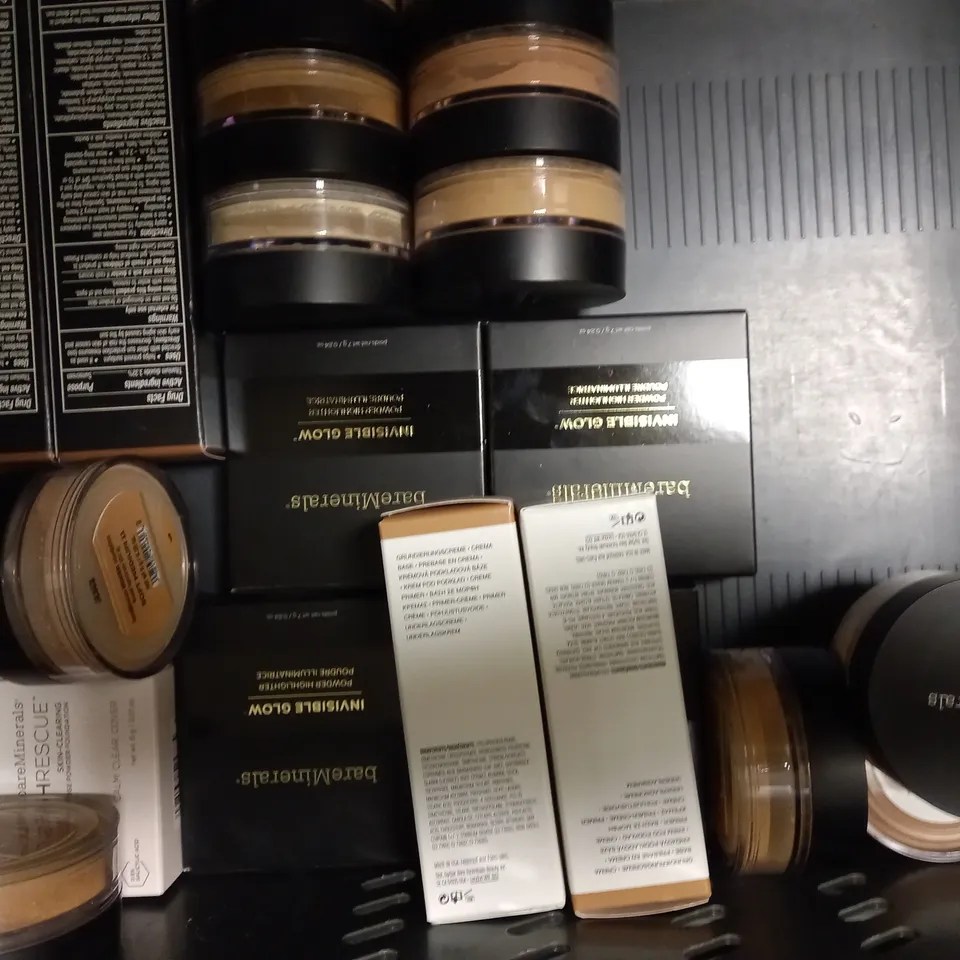 LOT OF APPROXIMATELY 20 BAREMINERALS FACE MAKE UP ITEMS
