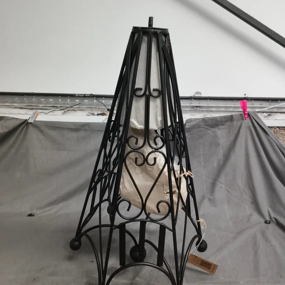 BOCED HALLWAY UMBRELLA STAND 