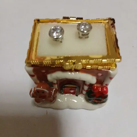 DIAMONIQUE 2CT TW BEZEL SET STUD IN CERAMIC GINGERBREAD HOUSE STERLING SILVER 