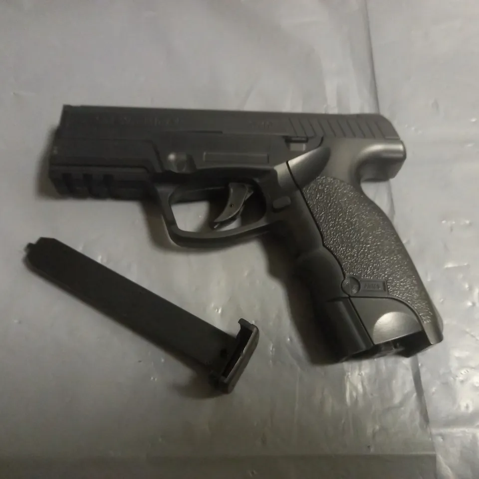 BOXED STEYR MANNLICHER M9-A1 177CAL 4.5MM BB GUN