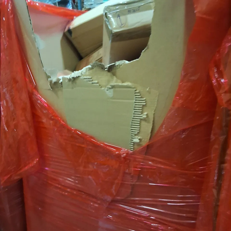 PALLET OF ASSORTED HOUSEHOLD GOODS AND PRODUCTS TO INCLUDE;FLOOR LAMP,CORNER DESK,MIRROR