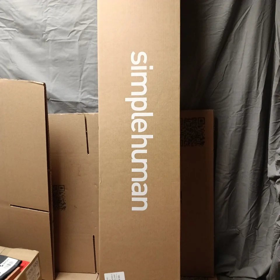 SIMPLEHUMAN - MEDIUM ADJUSTABLE CADDY - BOXED 