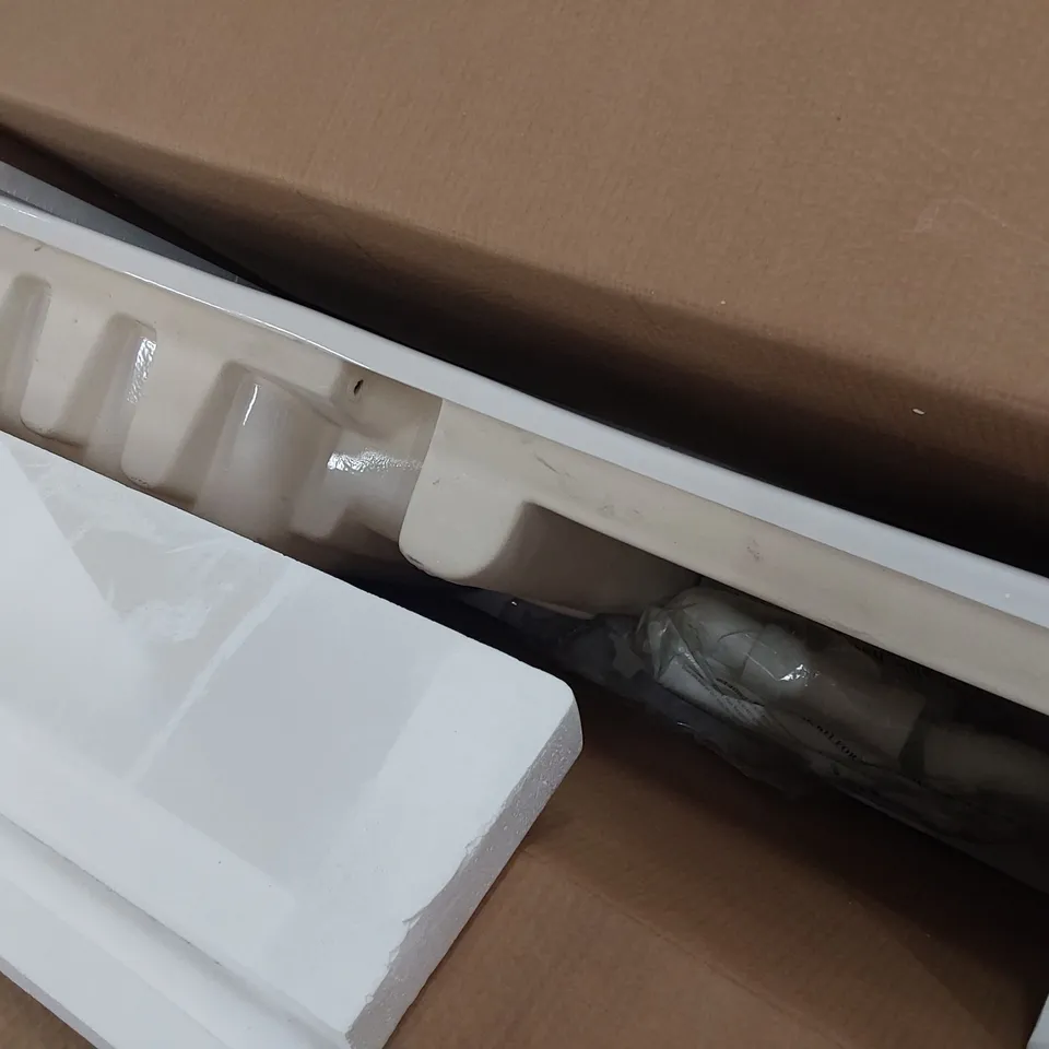 BOXED FRANKE WHITE CERAMIC 1.5 BOWL SINK WITH DRAINER