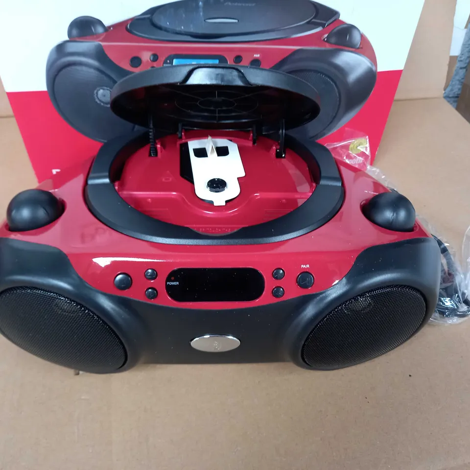 POLAROID BLUETOOTH CD BOOMBOX