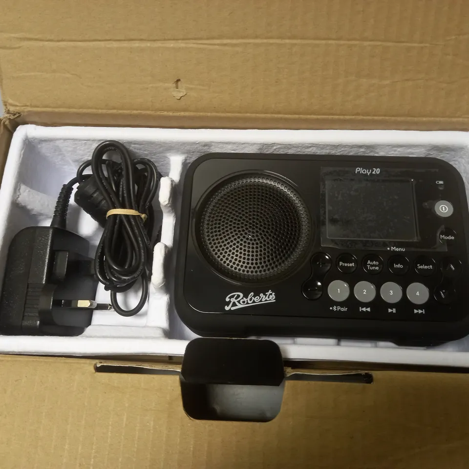 ROBERTS PLAY20 DAB+/BT RADIO 