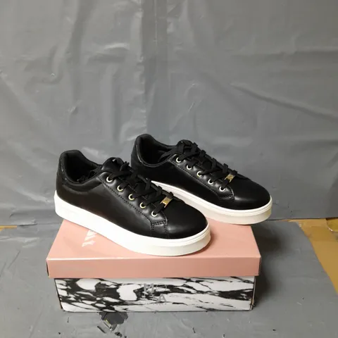 MODA IN PELLE BELANIE TRAINERS - BLACK - SIZE 7