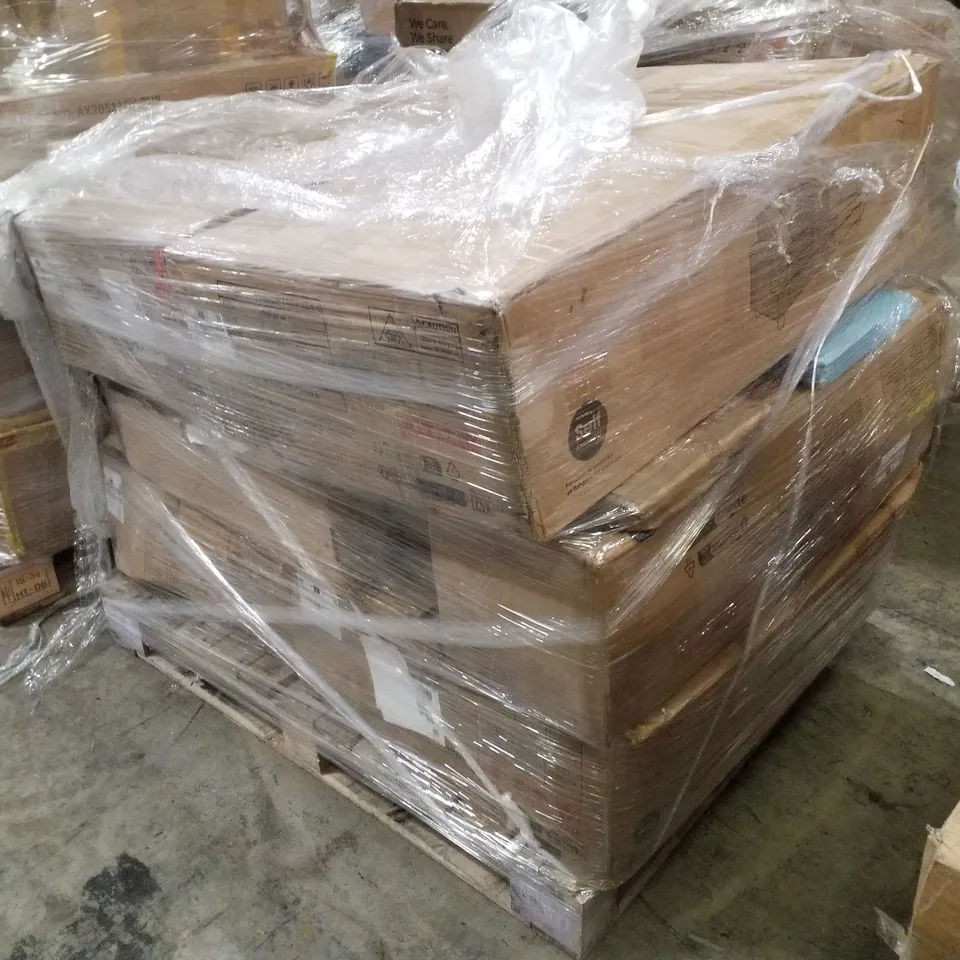 PALLET CONTAINING ASSORTED FLATPACK SOFA PARTS