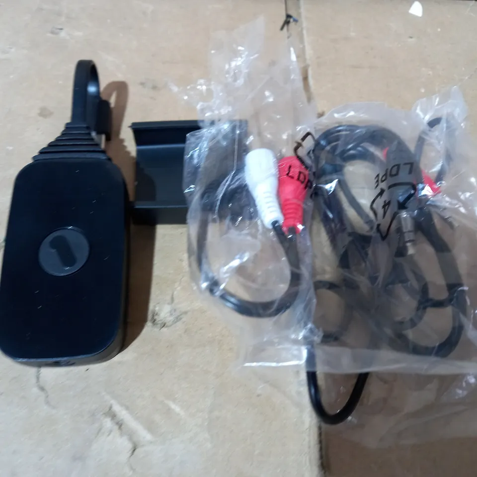 ONE FOR ALL TV AUDIO TRANSMITTER