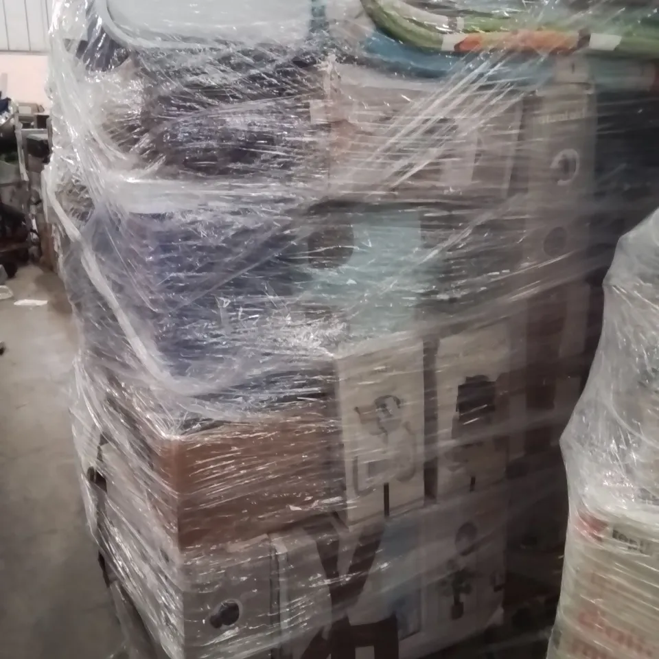 PALLET OF ASSORTED HOUSEHOLD GOODS AND PRODUCTS TO INCLUDE;FAN,COOLER BOX,BIKE HELMET,PLAYPEN