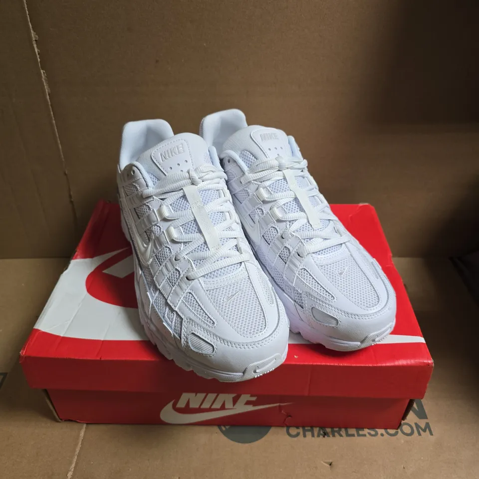 NIKE P-6000 SHOES – WHITE/PLATINUM, UK 9