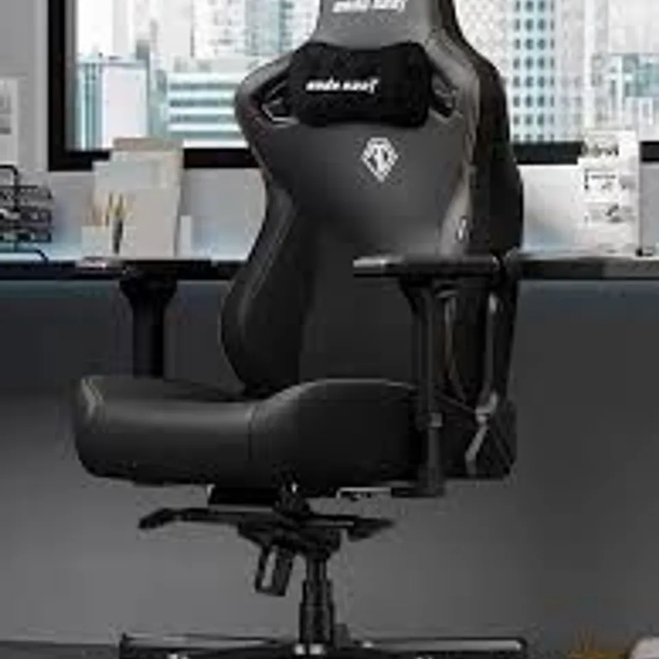 BOXED ANDASEAT KAISER SERIES 3 PREMIUM GAMING CHAIR BLACK RRP £399.99