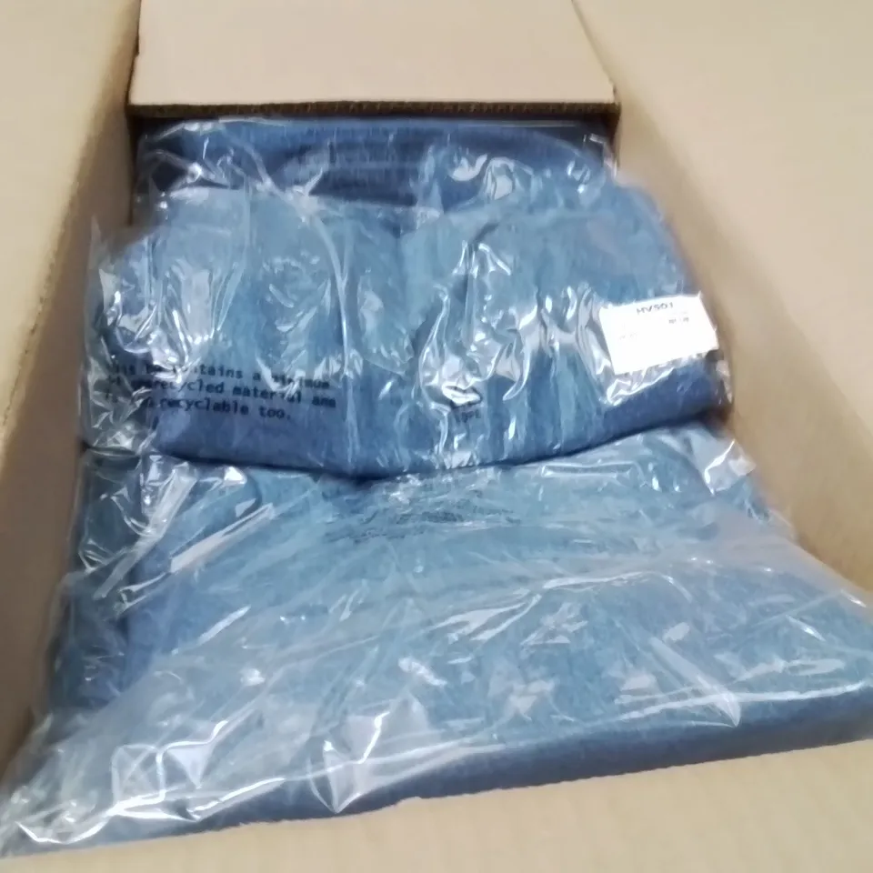 BOXED BRAND NEW APPROXIMATELY 16 JD WILLIAMS PLEAT SKIRT BLUE SIZE 20