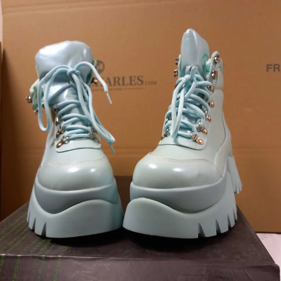 KOI TURQUOISE CHUNKY VEGAN ANKLE BOOTS - SIZE 5