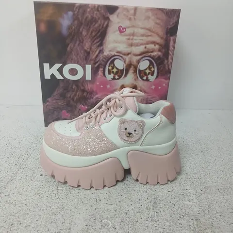 BOXED KOI BEAR BLUSHES CHUNKY GLITTER TRAINERS - PINK, UK 4