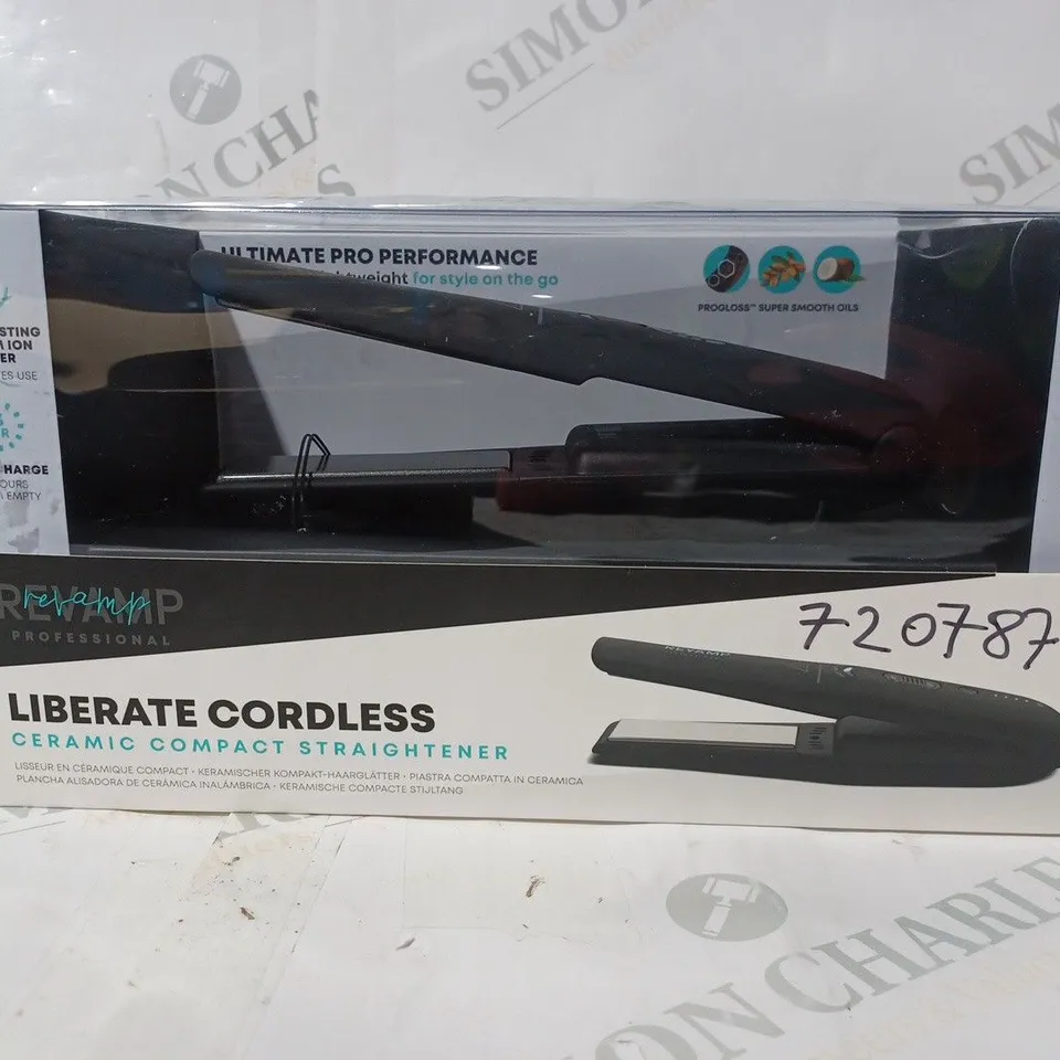 BOXED REVAMP PROGLOSS LIBERATE COMPACT CERAMIC STRAIGHTENER