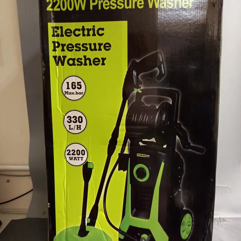 BOXED POWER IT! ELECTRIC 2200W PRESURE WASHER IN BLACK/GREEN
