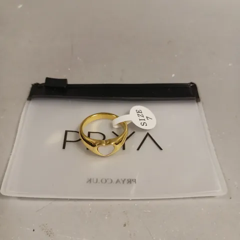 PRYA HEART STONE RING