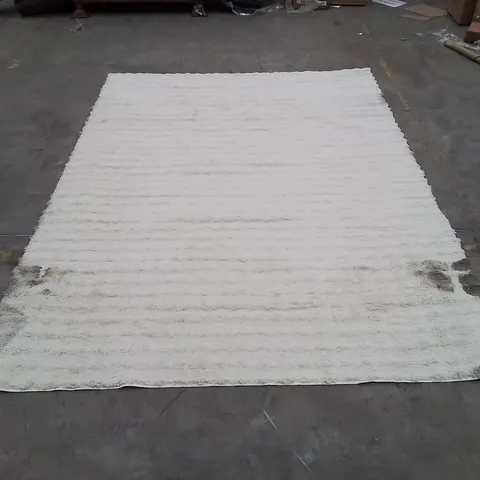 QUALITY DESIGNER AREA RUG - APPROXIMATELY 282 x 198cm