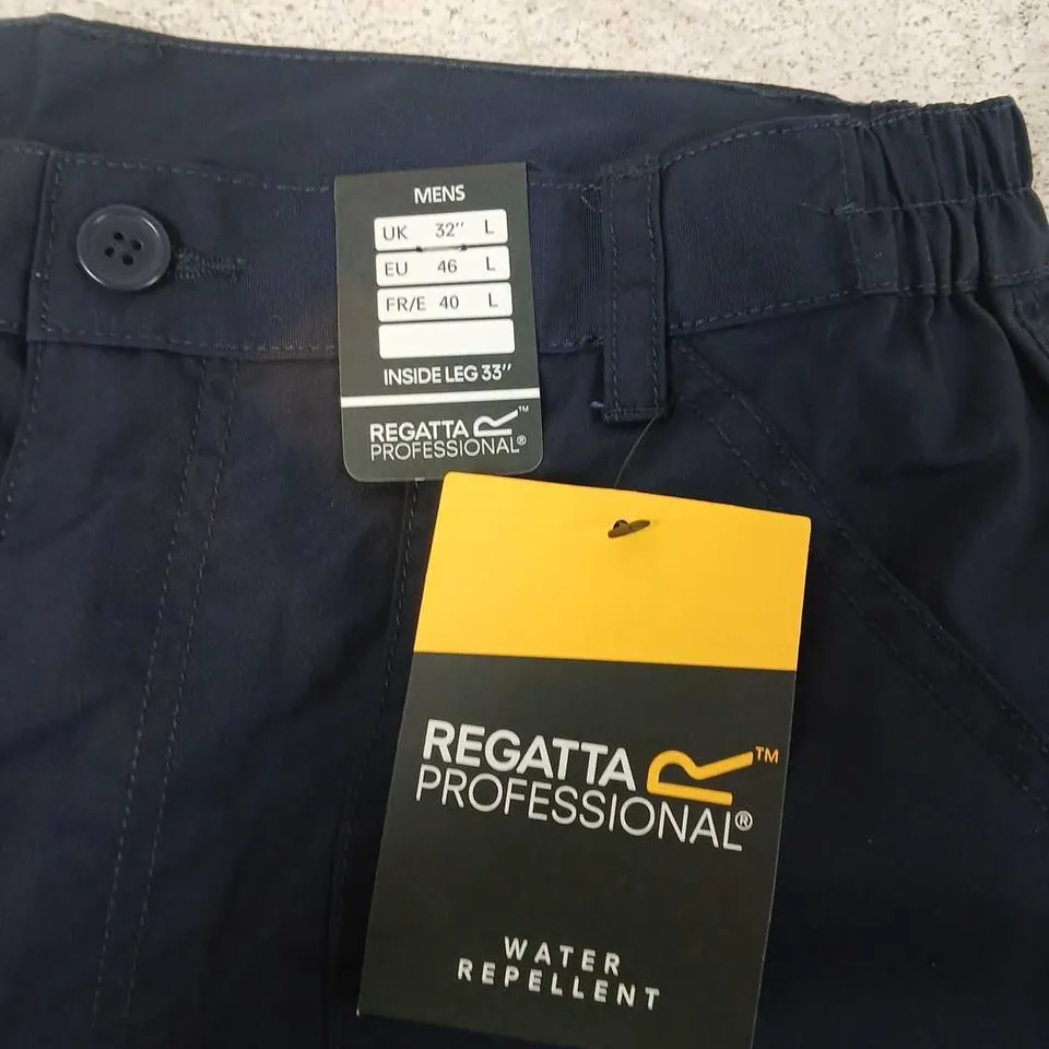 REGATTA PROFESSIONAL NAVY WATER-REPELLENT TROUSERS, MEN'S UK 32 (EU 46, FR/E 40)