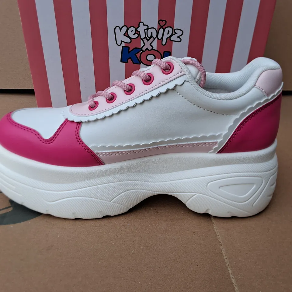 BRAND NEW BOXED KOI KETNIPZ LOVEABLE ANTICS CHUNKY TRAINERS IN PINK - UK 6