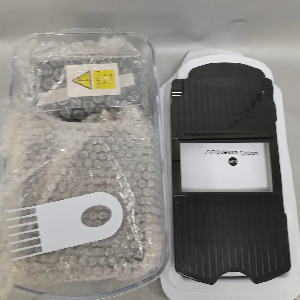 BOXED COOK'S ESSENTIALS CHOPPER 8 SLICE & DICE BLADES IN BLACK