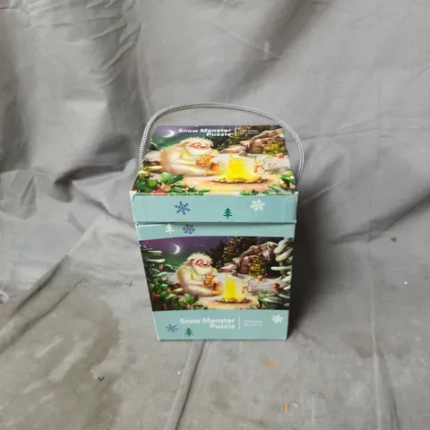 SNOW MONSTER PUZZLE – 2000-PIECE JIGSAW 