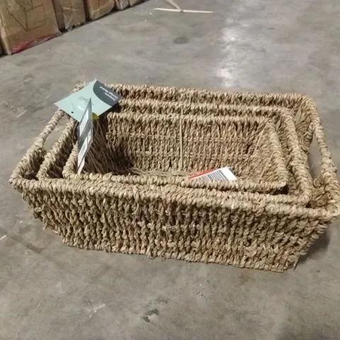 JVL SEAGRASS DECORATIVE BASKET SET