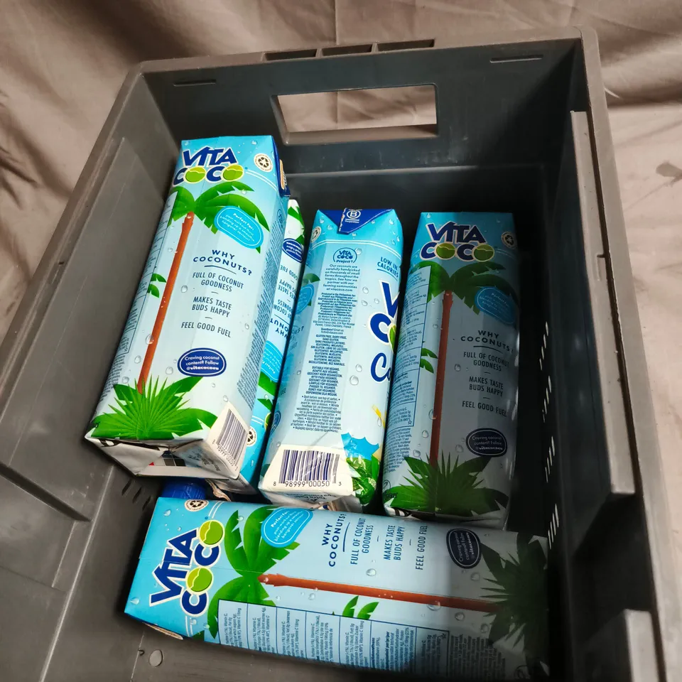 APPROXIMATELY 6 X VITA COCO COCONUT WATER