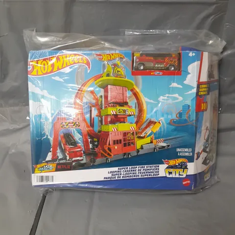 HOT WHEELS CITY SUPER LOOP FIRE STATION PLAYSET