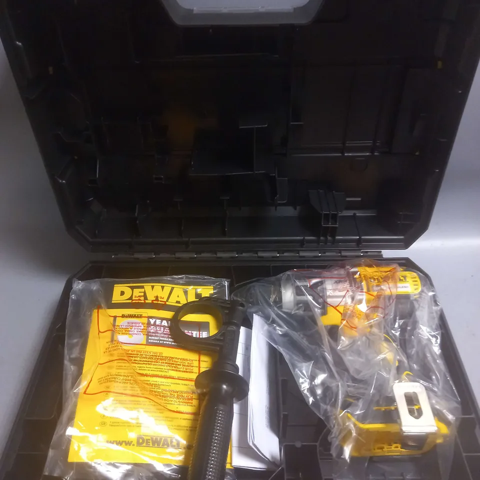 DEWALT TOOLBOX WITH DRILL IN BLACK