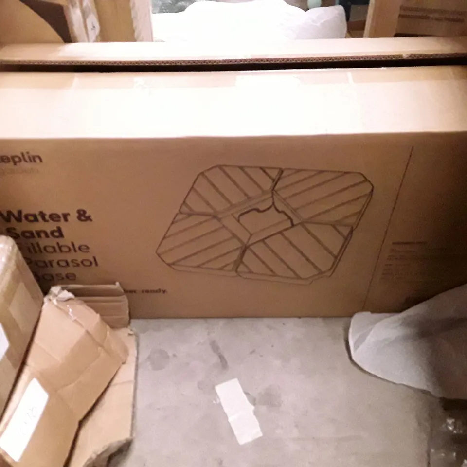 BOXED KEPLIN WATER FILLABLE PARASOL BASE