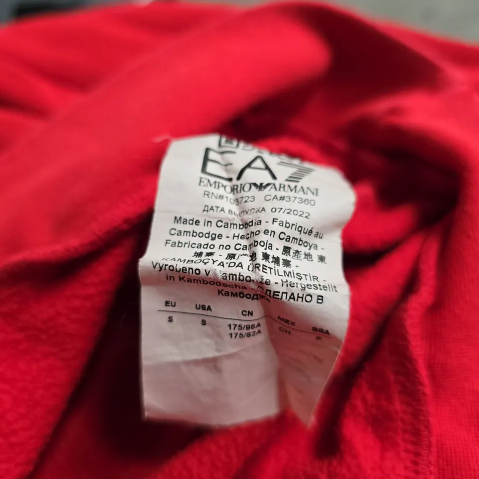EMPORIO ARMANI EA7 RED SWEATSHIRT WITH CHEST LOGO – EU S