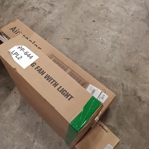 PALLET OF ASSORTED ITEMS INCLUDING - SCREEN PROTECTOR, AIR COOLER, FAN WITH LIGHT 