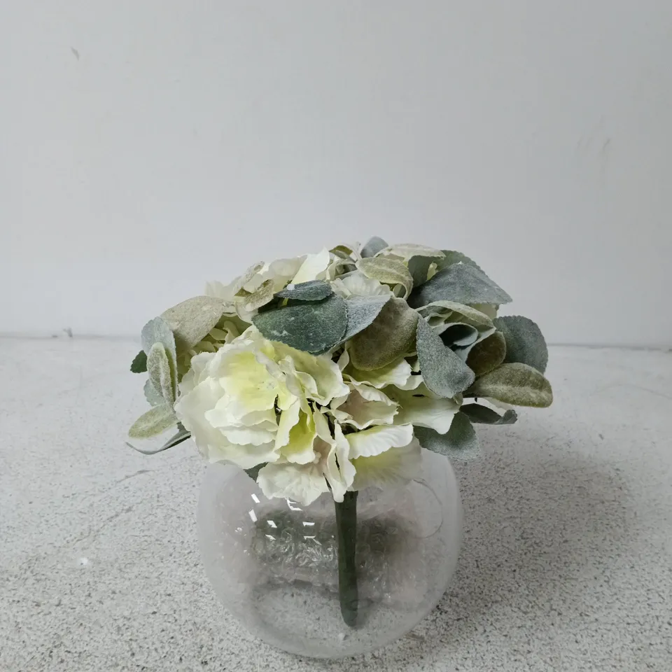 HOME REFLECTIONS HYDRANGEA CENTRE PIECE WITH VASE 